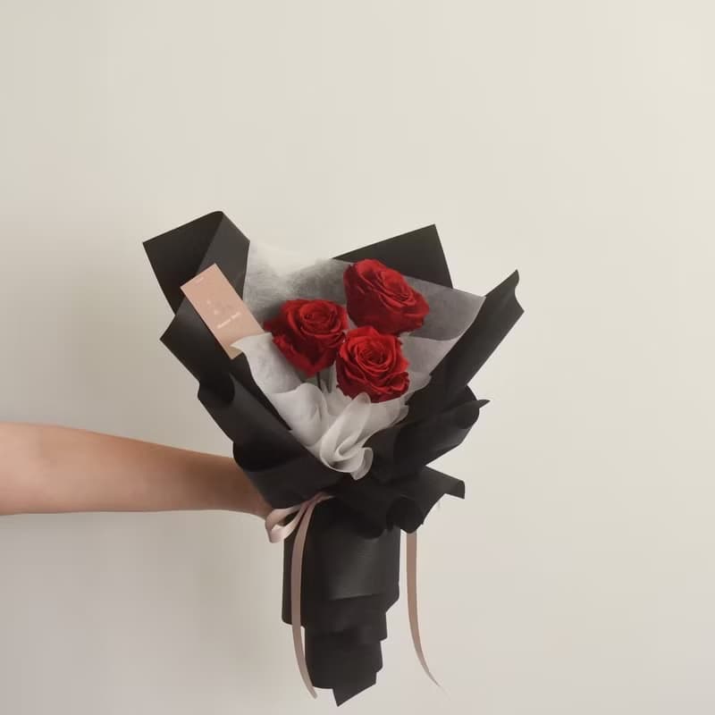 /厄瓜多玫瑰花束/求婚 七夕 情人節 儀式感 生日花束 告白 婚禮