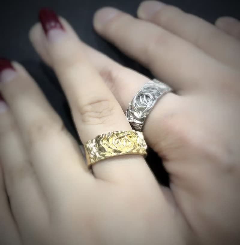 Rough rose ring