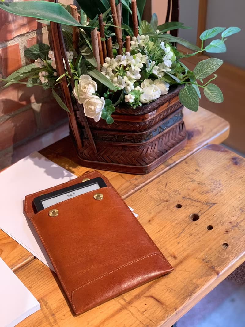 【電子閱讀器皮套】Kobo 六吋閱讀器保護套(磁扣式)