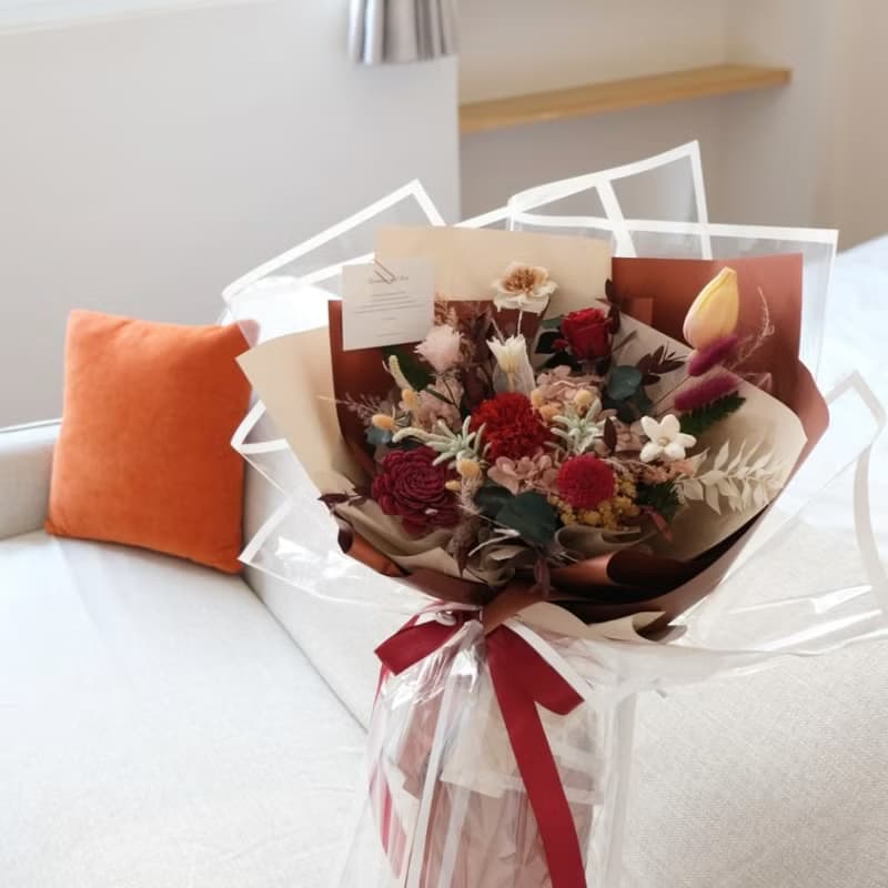 愛的花園 / 永生康乃馨紅色花束