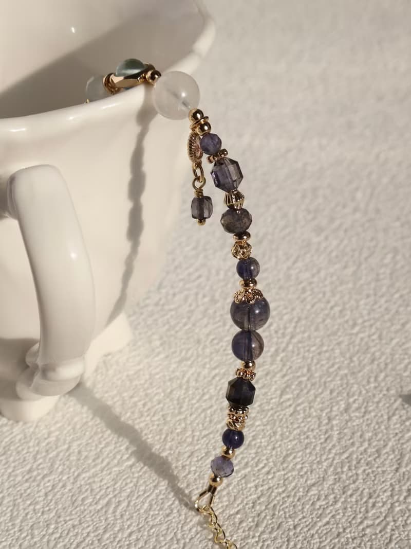 人間青醒。堇青石 海水藍寶 月光石 14K包金 水晶礦石設計手鍊