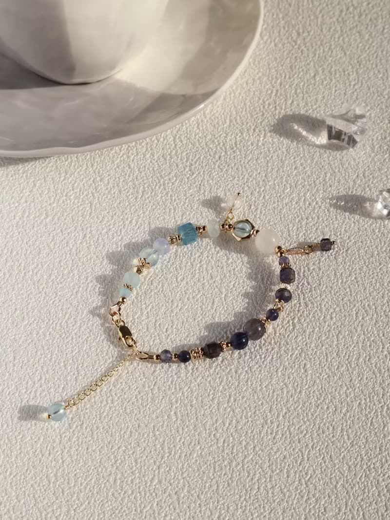 人間青醒。堇青石 海水藍寶 月光石 14K包金 水晶礦石設計手鍊