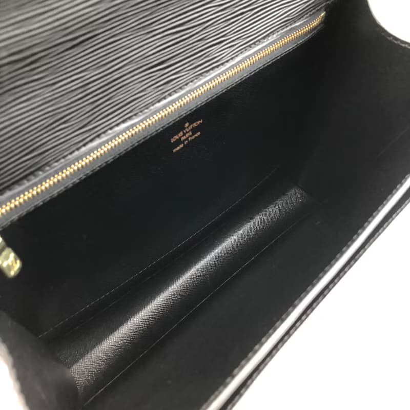 【 日本直送　名牌中古包 】LOUIS VUITTON ルイヴィトン エピ ショルダーバッグ ブラック モンソー レザー M52122 2way kfzbc7