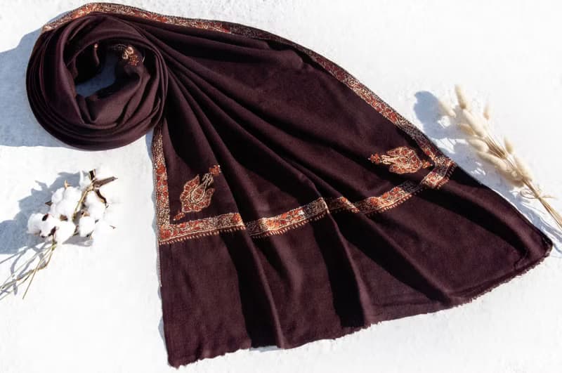 喀什米爾Cashmere 刺繡羊絨圍巾 純羊毛圍巾披巾 戒指絨披肩-花朵