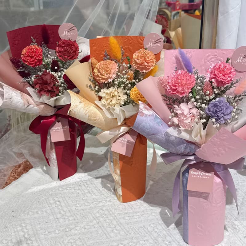 FengFlower 【康乃馨小花束】乾燥花/永生花/送禮/母親節