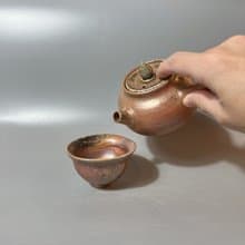柴燒重落灰側把茶壺 / 小平凡手作