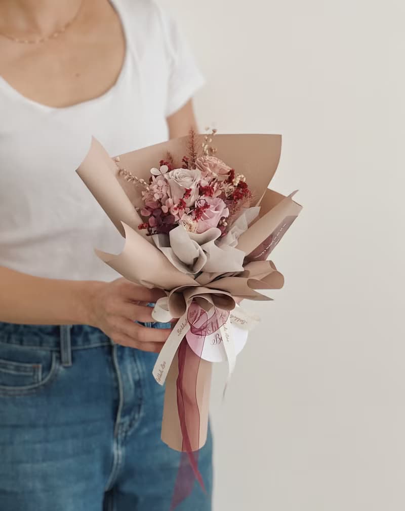 【永生玫瑰花花束】• 情人節/永生玫瑰花/永生玫瑰花花束/玫瑰花