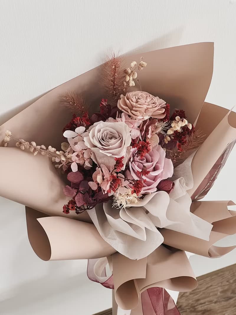 【永生玫瑰花花束】• 情人節/永生玫瑰花/永生玫瑰花花束/玫瑰花