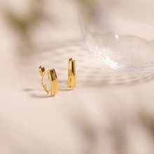 scoop-line loop-fit earring GD　ループフィットイヤリング　スタイリッシュでシンプルなデザイン 　ゴールド