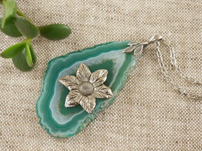 Mint Green Agate Slice Slab Silver Flower Floral Pendant Necklace Woman Jewelry