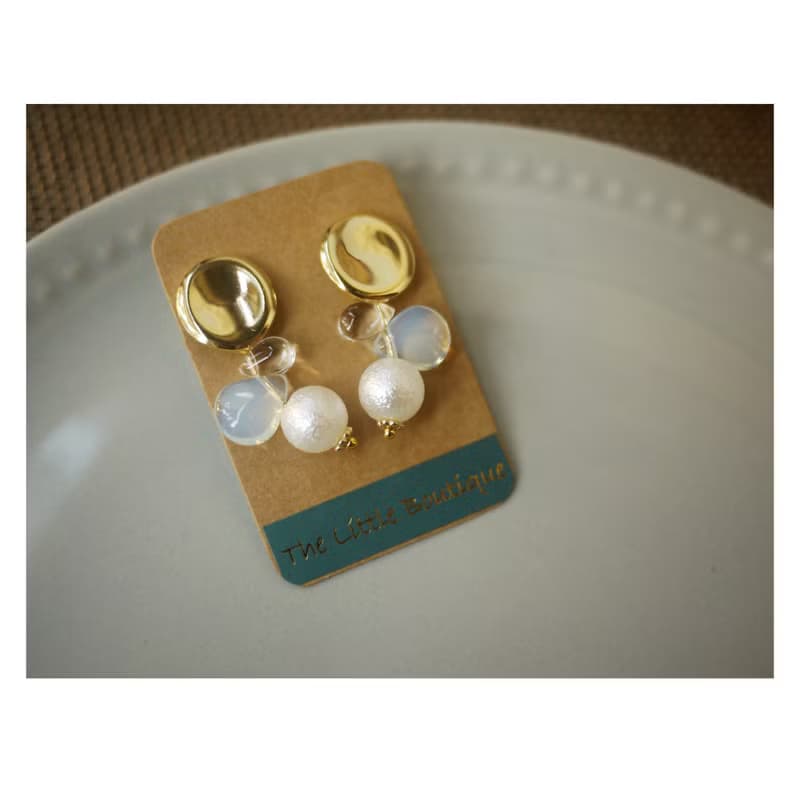 冰淚石 | 透明感耳飾 | 穿式耳環 | pierced earrings | ethereal