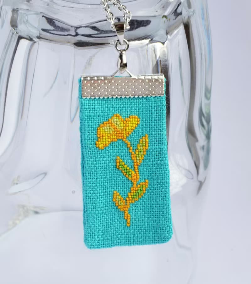 綠松石刺繡吊墜配黃色花朵亞麻項鍊母親節禮物