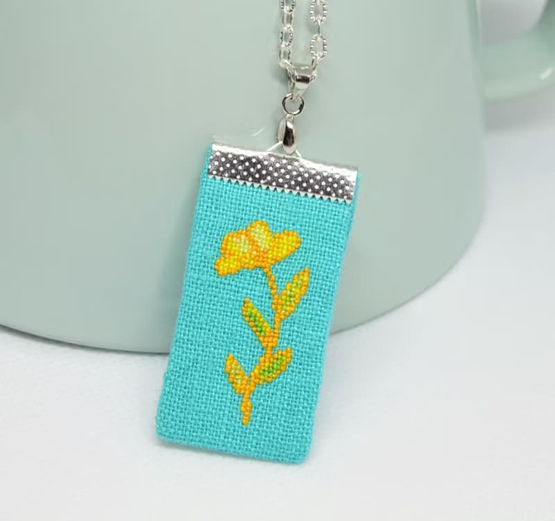 綠松石刺繡吊墜配黃色花朵亞麻項鍊母親節禮物