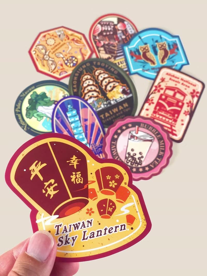 旅行台灣 行李箱防水貼紙E/ 台北城市+捷運車廂+美食 3入組