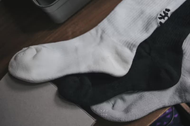 小我獨家 我是我刺繡襪 - 3色