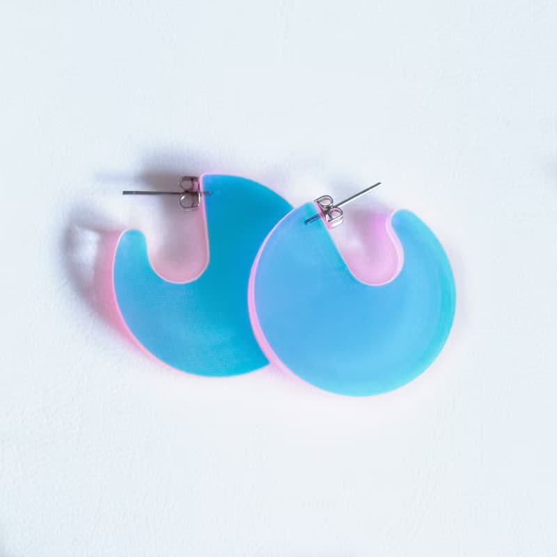 オーロラピアス/イヤリング