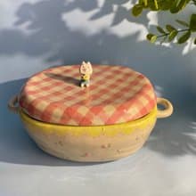 Cute handmade ceramic bow with lid, pink check pattern and cute cat.