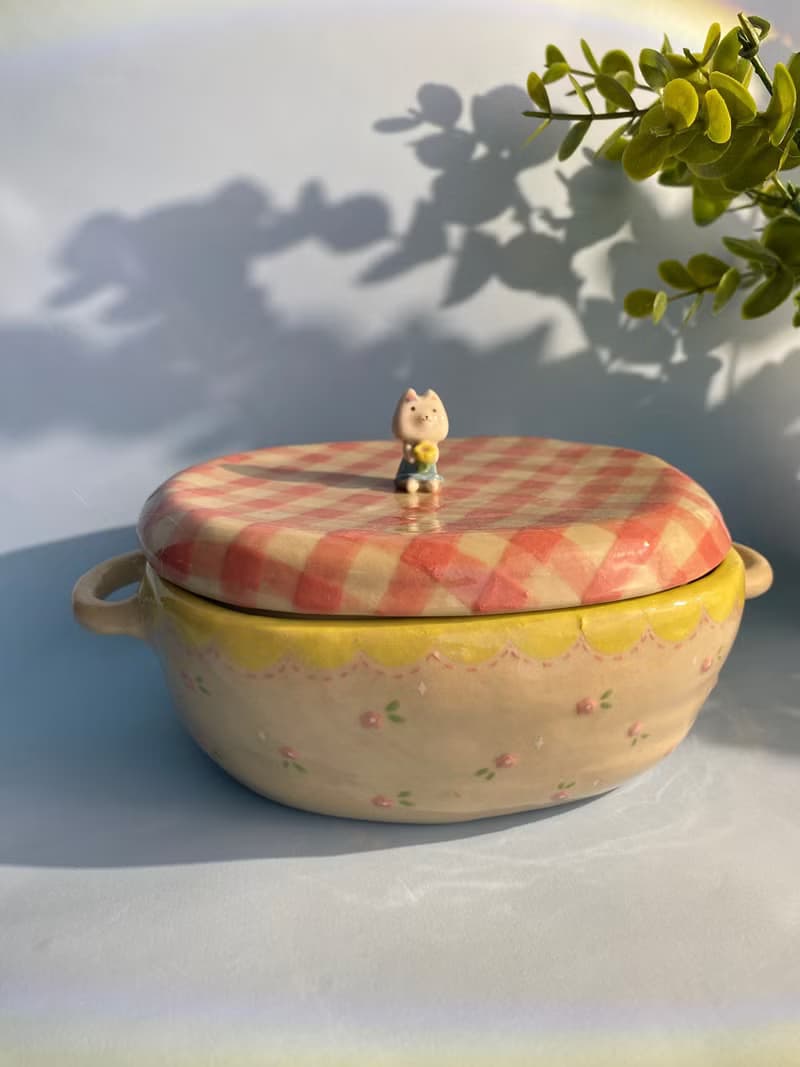 Cute handmade ceramic bow with lid, pink check pattern and cute cat.
