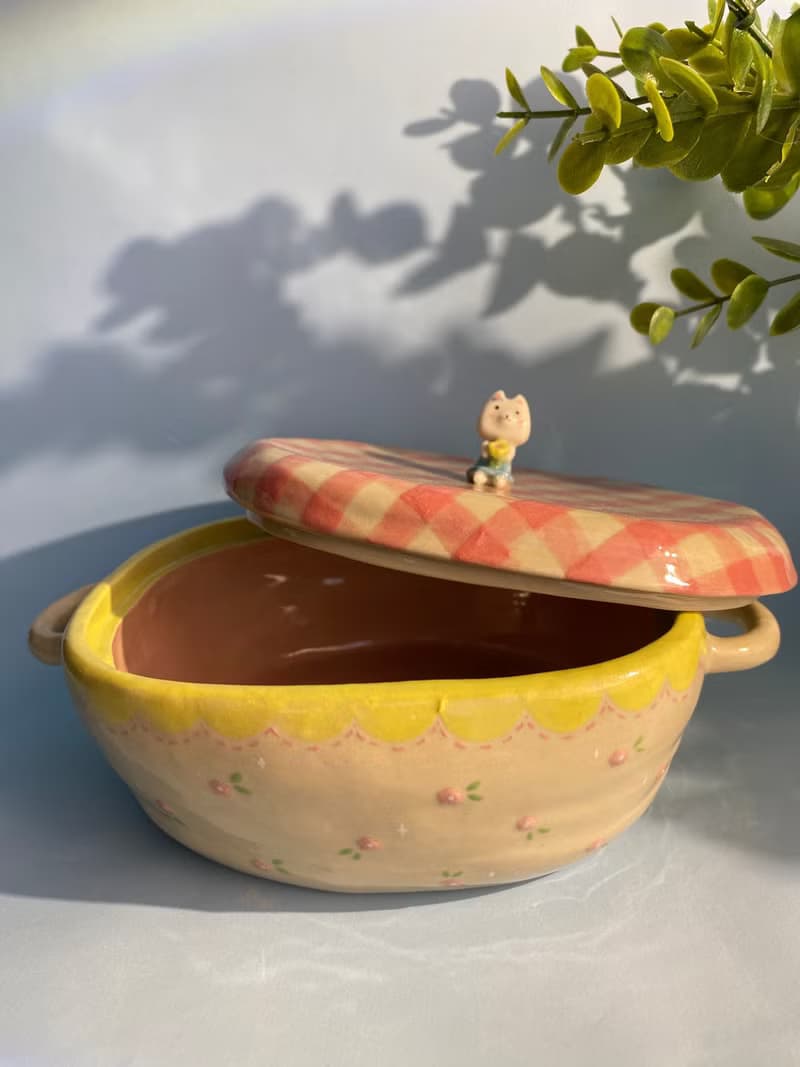 Cute handmade ceramic bow with lid, pink check pattern and cute cat.