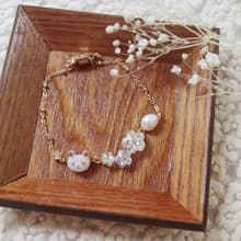 【淡雪】熊貓寶寶三連桃花珍珠手鏈 - 淡紫併珠光白