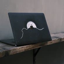 月球下的獅子山  防摔皮革MacBook Case