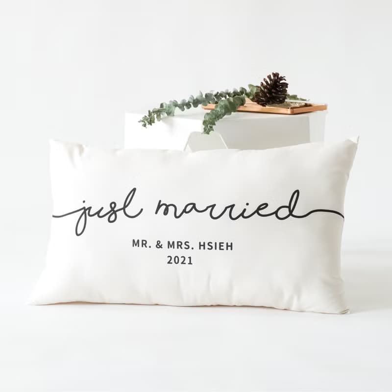 Just Married 文字抱枕