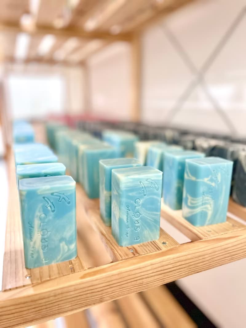 朵朵白雲柔膚皂 手工皂/乾性肌/中性肌膚