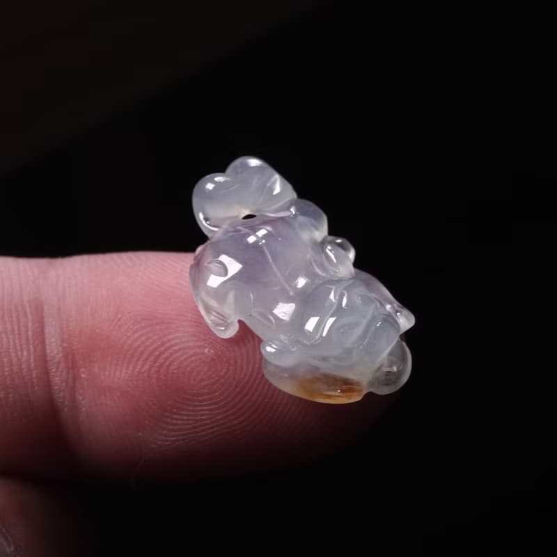 【招財神獸】冰種飄黃翡翡翠貔貅| 裸石| 天然緬甸玉A貨翡翠|送禮