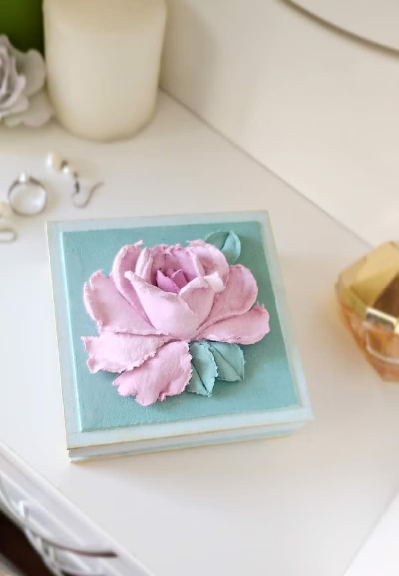 情人节礼物 Valentine's Day Gift Small jewelry box with peony for woman Trinket box