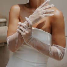Less is More bridal gloves by Klara Love