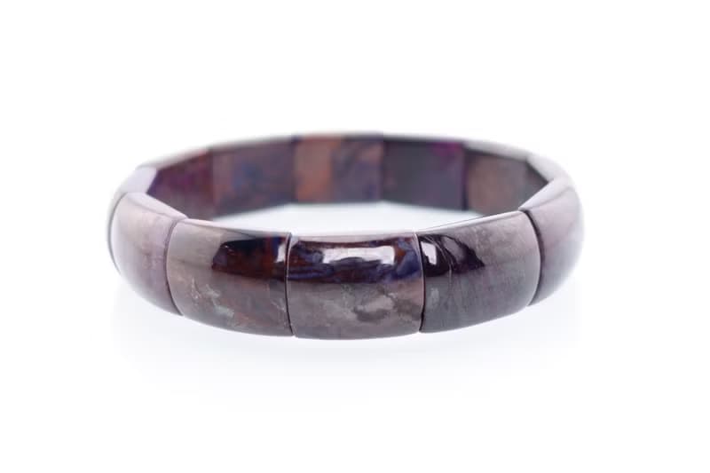 寶麗金珠寶-天然舒俱萊石手排