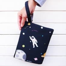 擁抱宇宙之太空人真偉大-手拿包