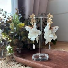 白色蝴蝶真花長耳環
