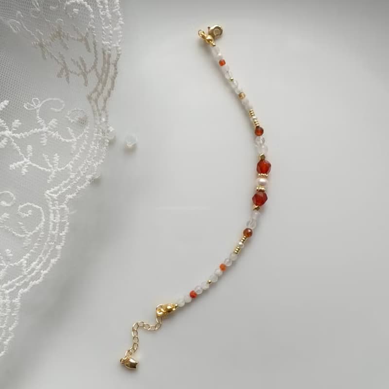 C.Lady晶女子。脈輪水晶系列－紅瑪瑙手鍊