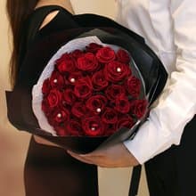 Say yes to love 33朵台灣頂級紅玫瑰圓形花束