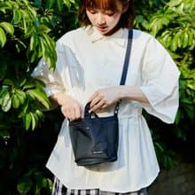 女生斜背包 手提袋 手袋 簡約日款風格設計 Age 深藍色