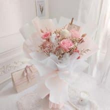 溫柔粉永生玫瑰花束