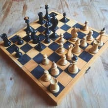 Halturin 1962 Soviet wooden chess set – Old Russian small chess set vintage