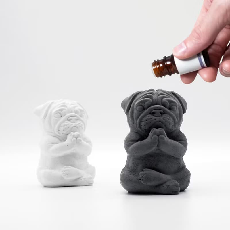 YOGA PUG Aroma Stone I 巴哥犬擴香石 I 手作香氛 I 附精油－