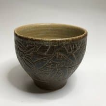 曾永鴻  灰釉刻花杯