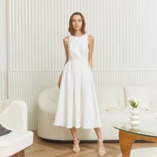 Chloe Dress by Klara Love