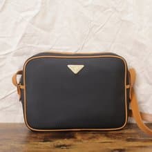 Back to Green:: 經典復古Yves Saint Laurent by-04 vintage bag