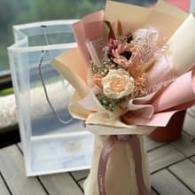 畢業花束 母親節花束 謝師花束 附提袋