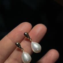 Hi Onion天然淡水珍珠水滴耳釘銀針大尺寸耳環強光耳夾復古優雅