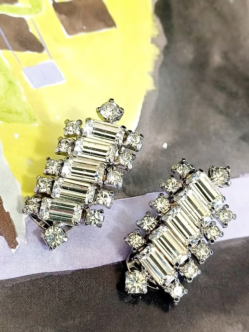 vintage jewelry 典雅長形滿綴萊茵 夾式耳環