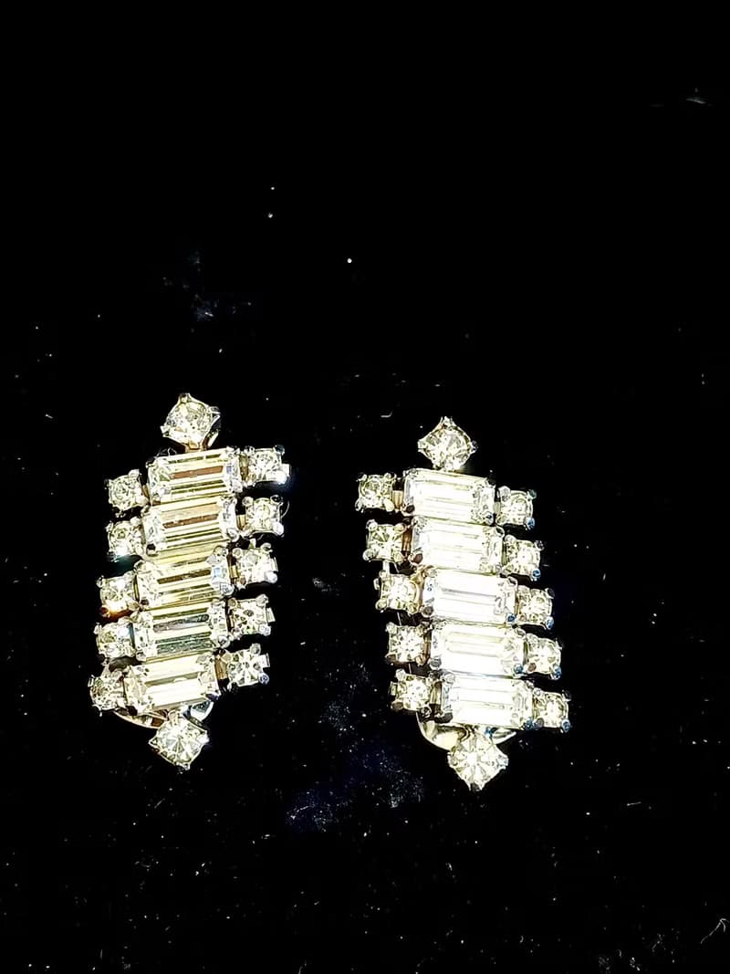 vintage jewelry 典雅長形滿綴萊茵 夾式耳環