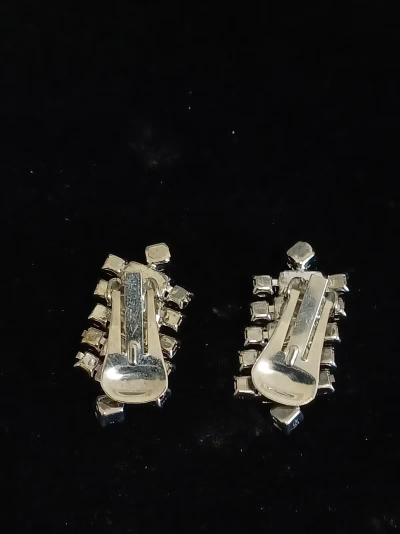 vintage jewelry 典雅長形滿綴萊茵 夾式耳環