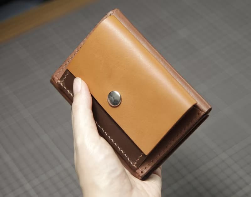 皮革diy手縫材料包/完成品 零錢袋錢包 短夾 拼色三折銀包 刻字