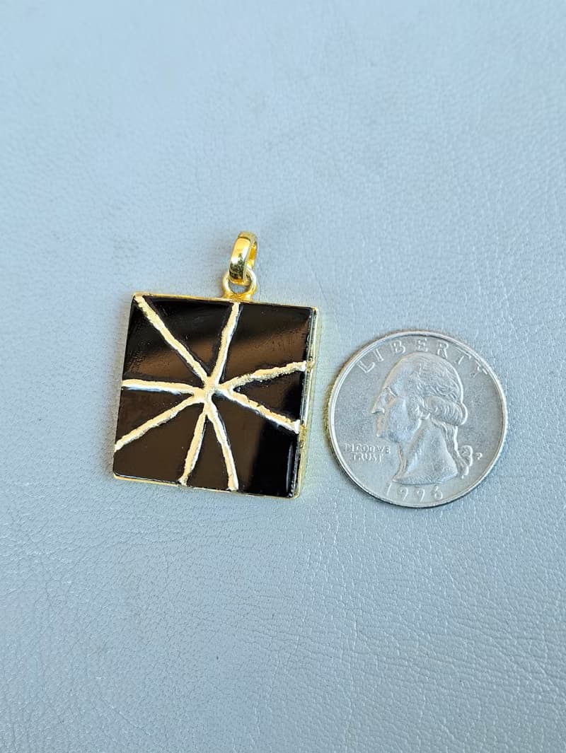 手工金繼項鍊 黑瑪瑙方形吊墜 鍍金銀底 藝術修復風格珠寶