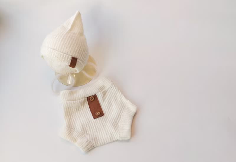 Newborn boy outfit, Ivory outfit- baby sweater, boy bloomers, baby boy hat